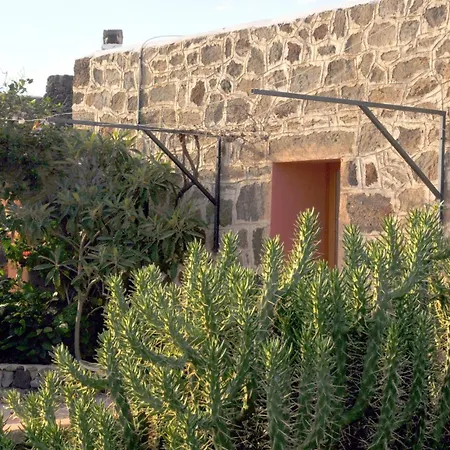 Pantelleria Serraglia Hébergement de vacances Scauri (Sicily)