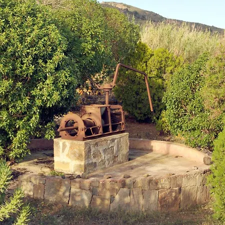 Pantelleria Serraglia Scauri (Sicily)